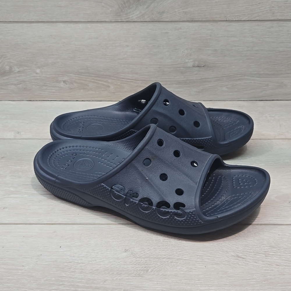 Crocs Women Outdoor Slide Sandals Shoes Sz 9